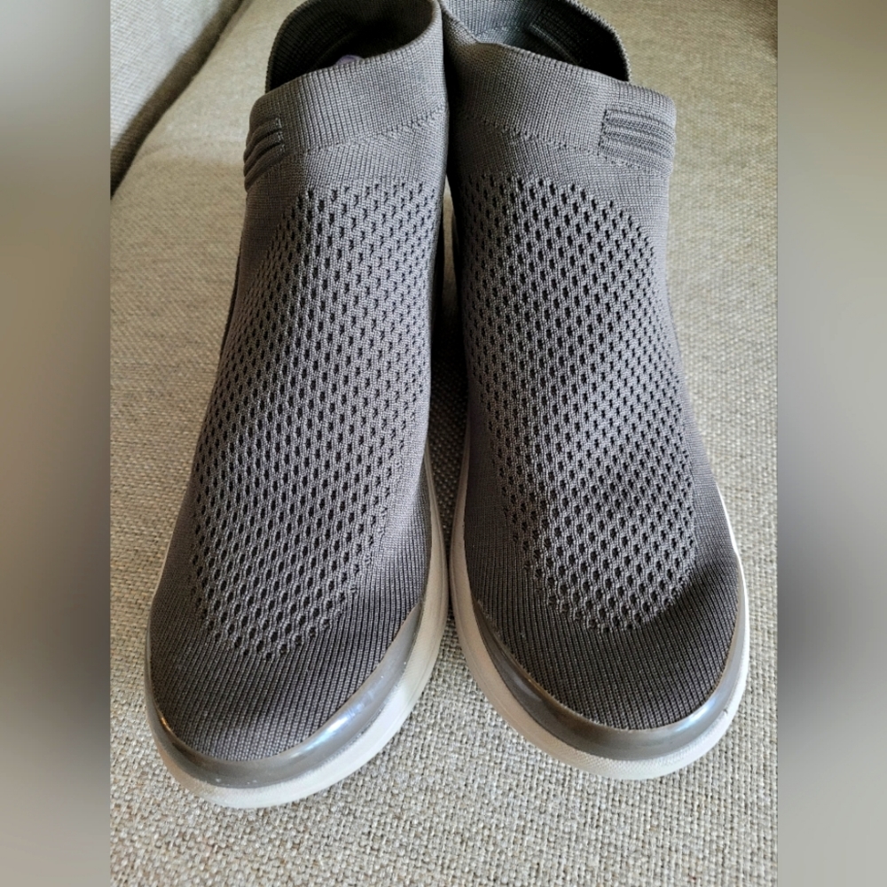 Bzees "Romance" Stretch Knit Booties, Size6.5